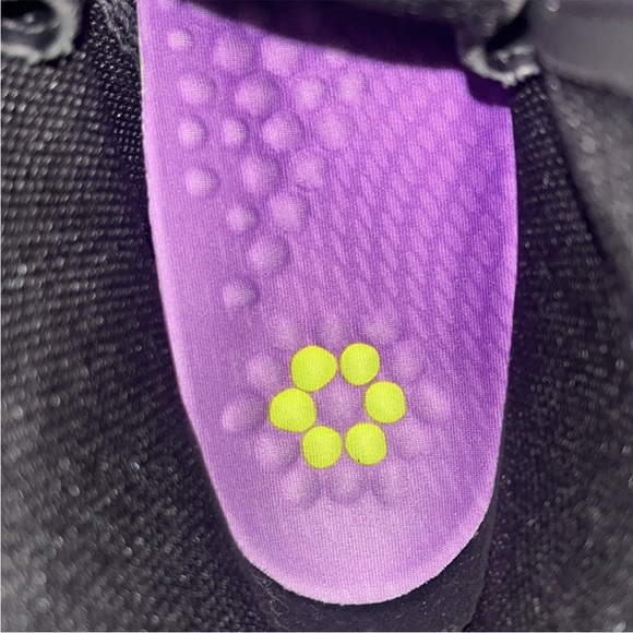 Women's New Dr. Martens Air Wair Combat Boots Size 8 Y2K Goth Punk Streetwear - Picture 6 of 9